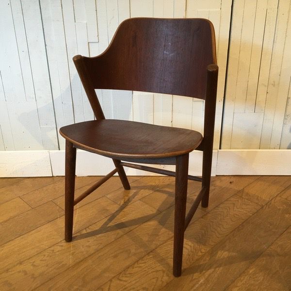 【SALE】デンマーク製 チーク アーム チェア　Danish Teak Arm Chair