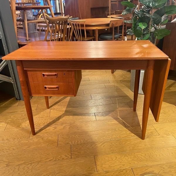 アンティークデスク　デンマーク　机 デンマーク製 ダニッシュ チーク デスク(伸長式） Danish Teak Desk