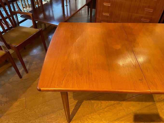 Meredew Avalon Rectangle Extension Table レクタングル