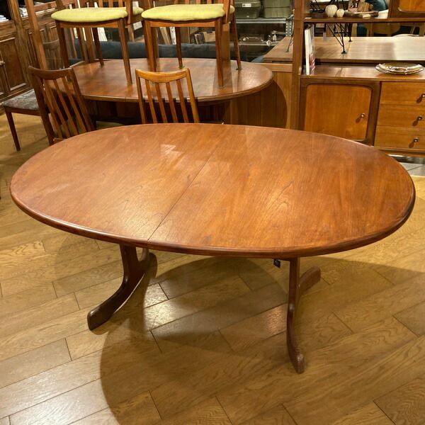 ジープラン オーバル エクステンション ダイニング テーブル G-Plan Oval EX Table / 2Legs | DOUBLEDAY  ONLINE SHOP